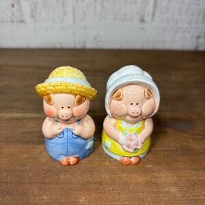 Vintage Farmer Pig Salt And Pepper Shakers Ceramic
